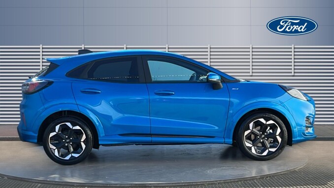 Ford Puma 1.0 EcoBoost Hybrid mHEV ST-Line X 5dr Petrol Hatchback - Image 5